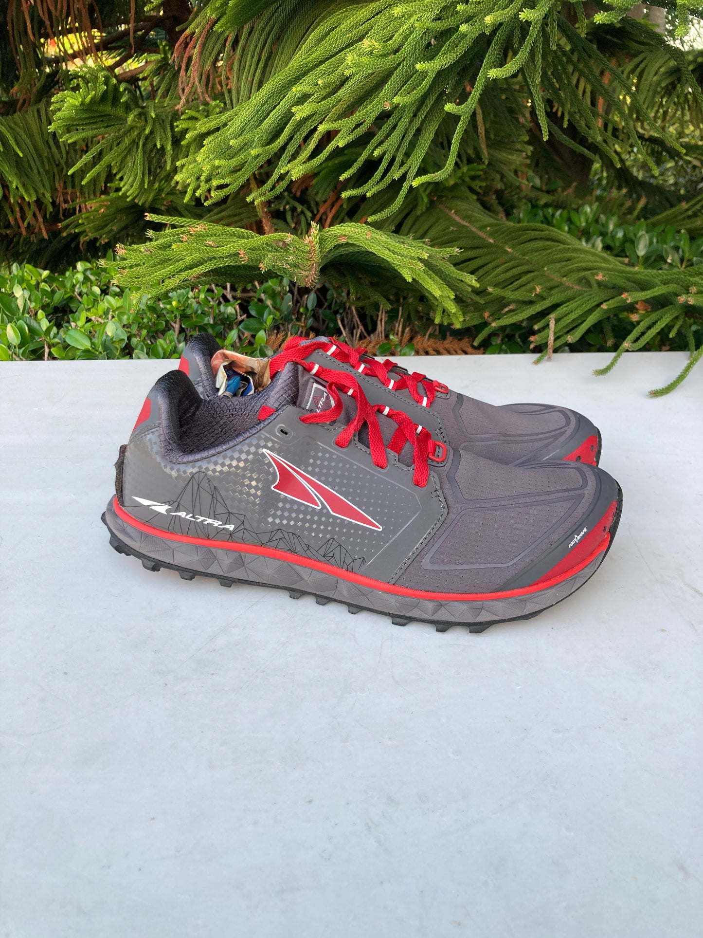 ALTRA Superior 4 Trail Running Shoes (Mens)